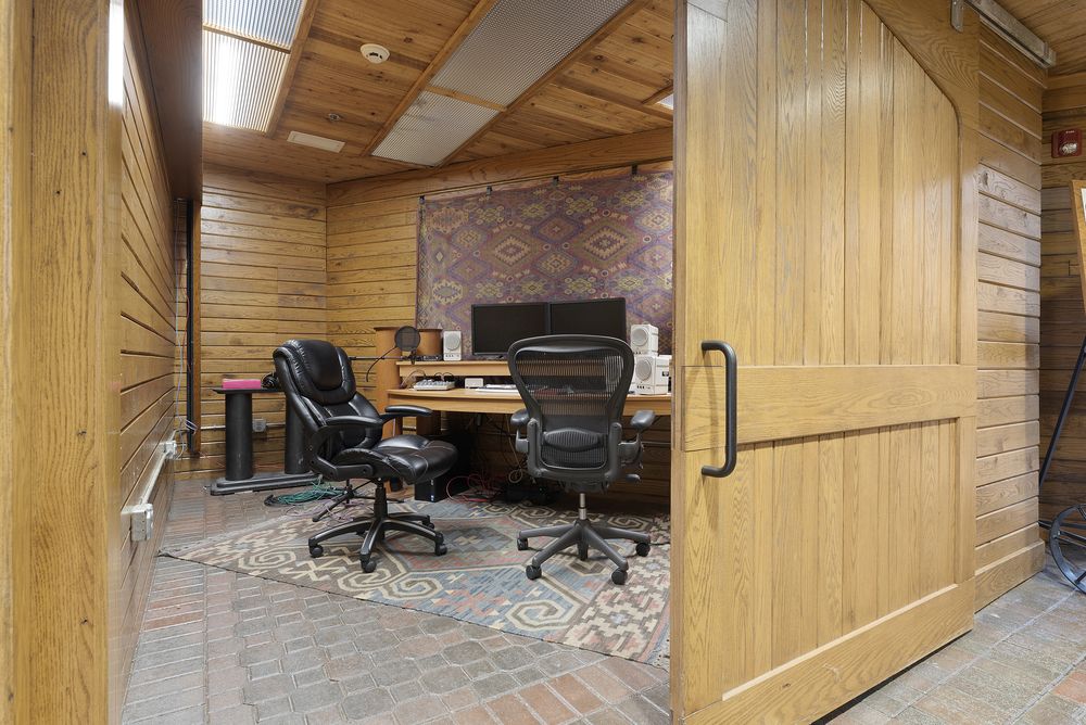 Horizons Drive Office: 4000 Horizons Dr, Columbus, OH 43220